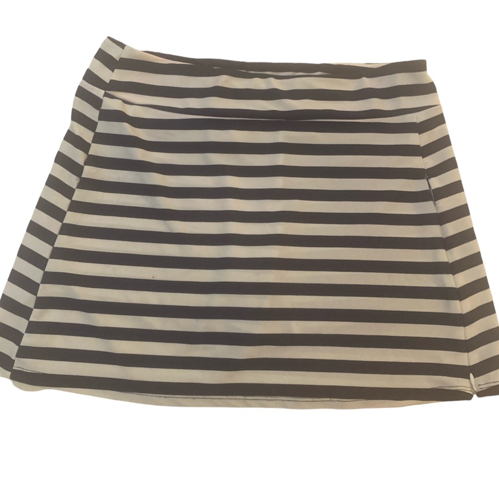 Jude Connally Striped Black and White Women's Skort - S black white , polyester